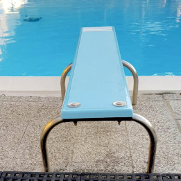 Astralpool Trampoline Table In Polyester And Fibreglass For Pools